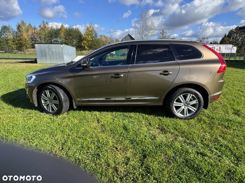 Volvo XC 60 D4 Momentum - 5