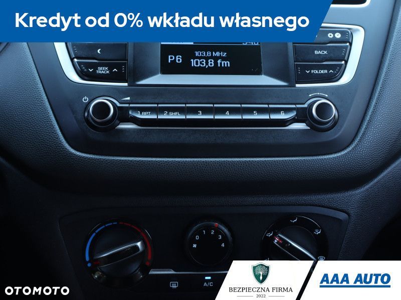 Hyundai i20 - 14