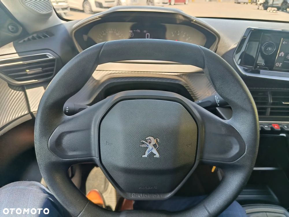 Peugeot 208 1.2 PureTech Active S&S - 8