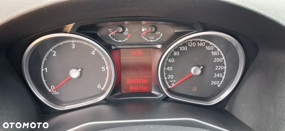 Ford Mondeo 1.8 TDCi Ghia - 16