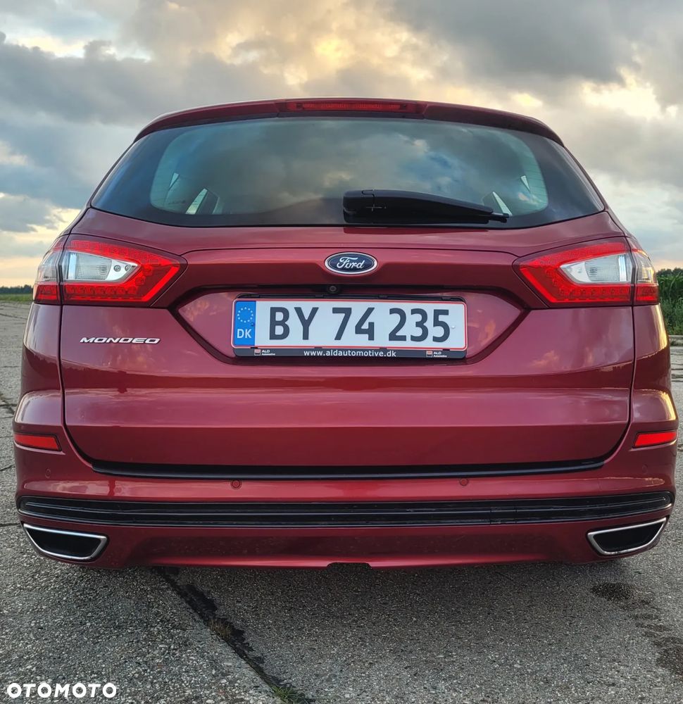 Ford Mondeo 2.0 TDCi Titanium PowerShift - 16