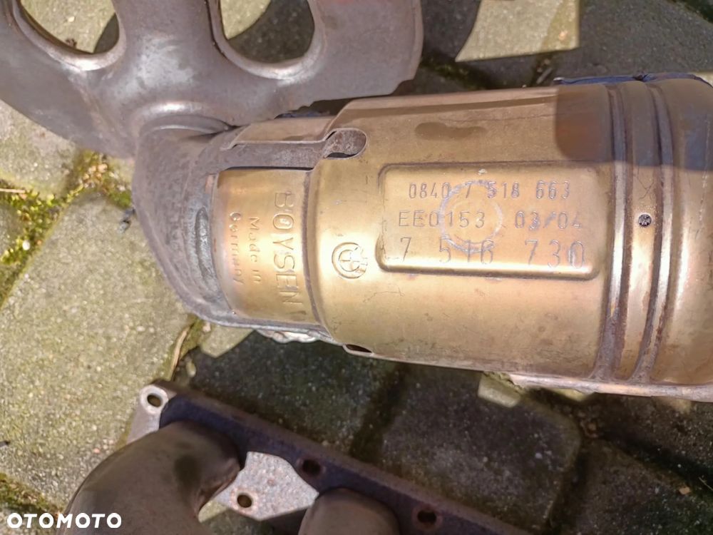 Kolektor wydechowy katalizator katy BMW E60 E61 M54B30 2.2 2.5 3.0i 231km 7516731 7516730 - 3