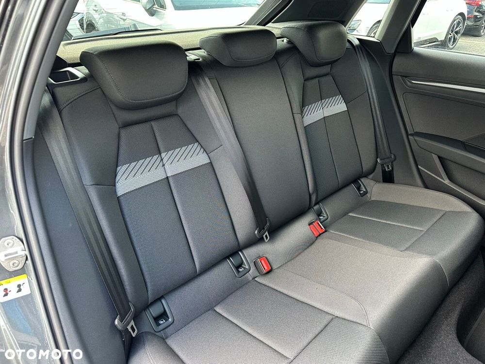 Audi A3 Sportback - 21