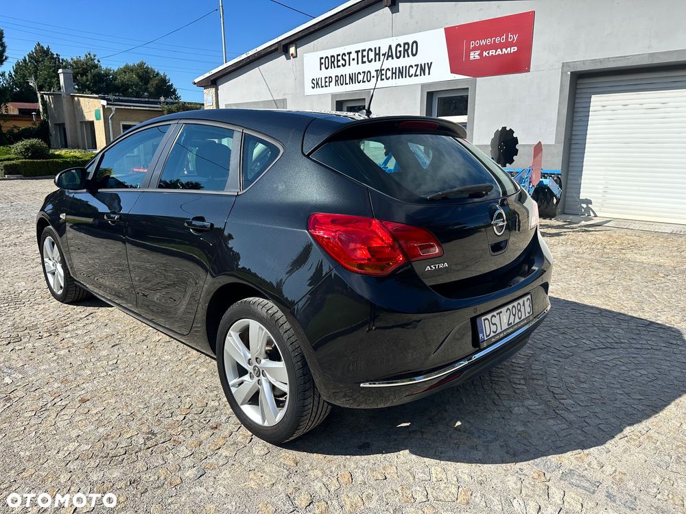 Opel Astra 1.6 Selection - 12