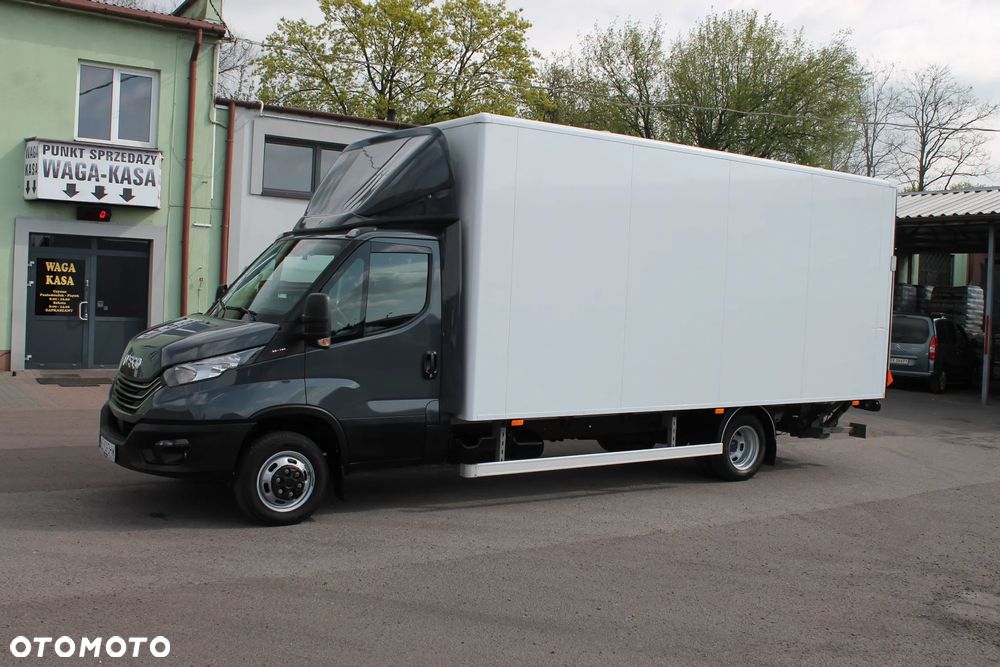 Iveco 50C18** JAK NOWY** 16tkm**WINDA 1t** - 3