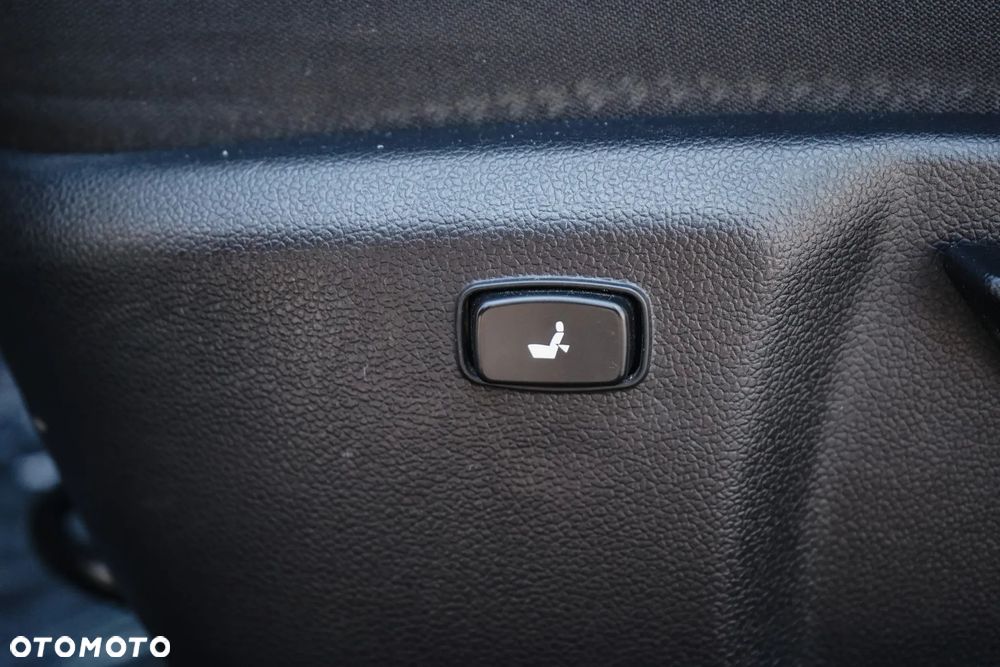Kia Ceed 1.4 L - 32