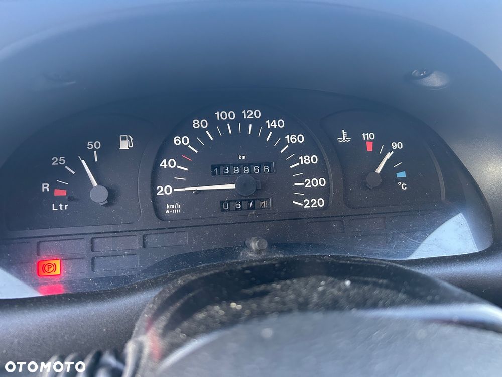 Opel Astra 1.4 GL - 8