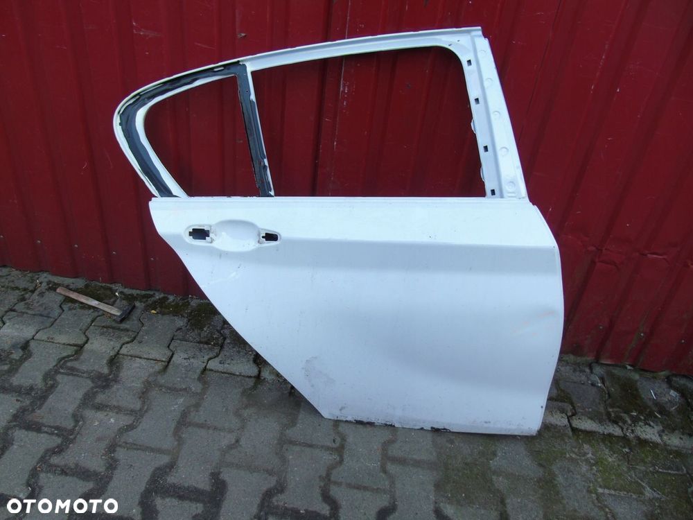 BMW 1 F20 drzwi tylne 7284512 1 - 6