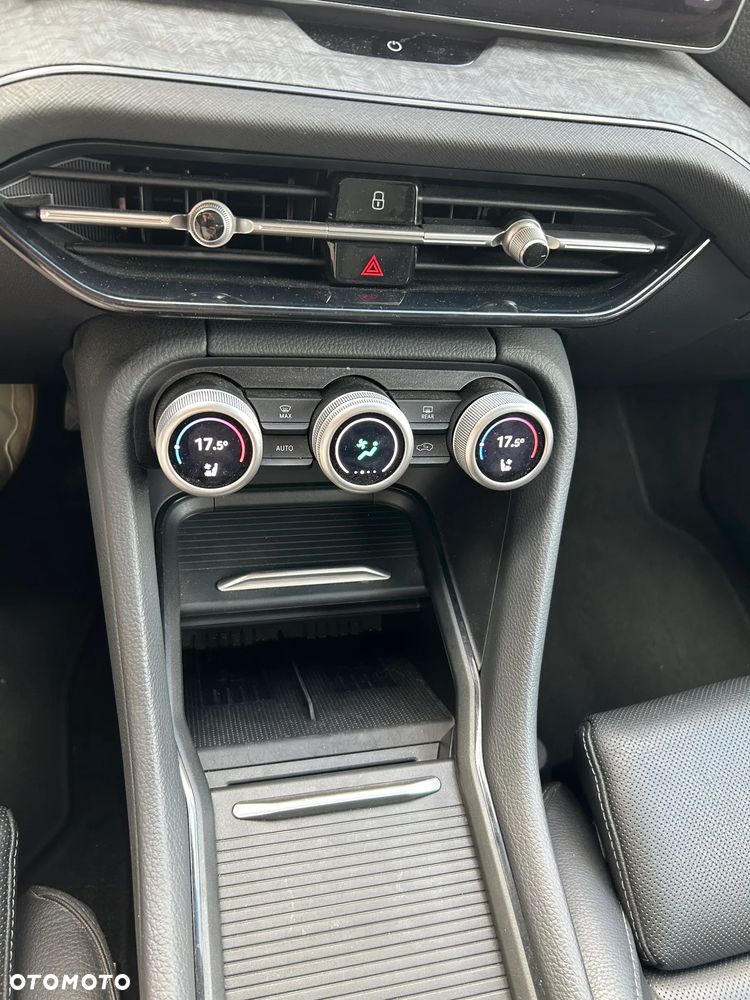Skoda Kodiaq 2.0 TDI 4x4 Selection DSG - 25