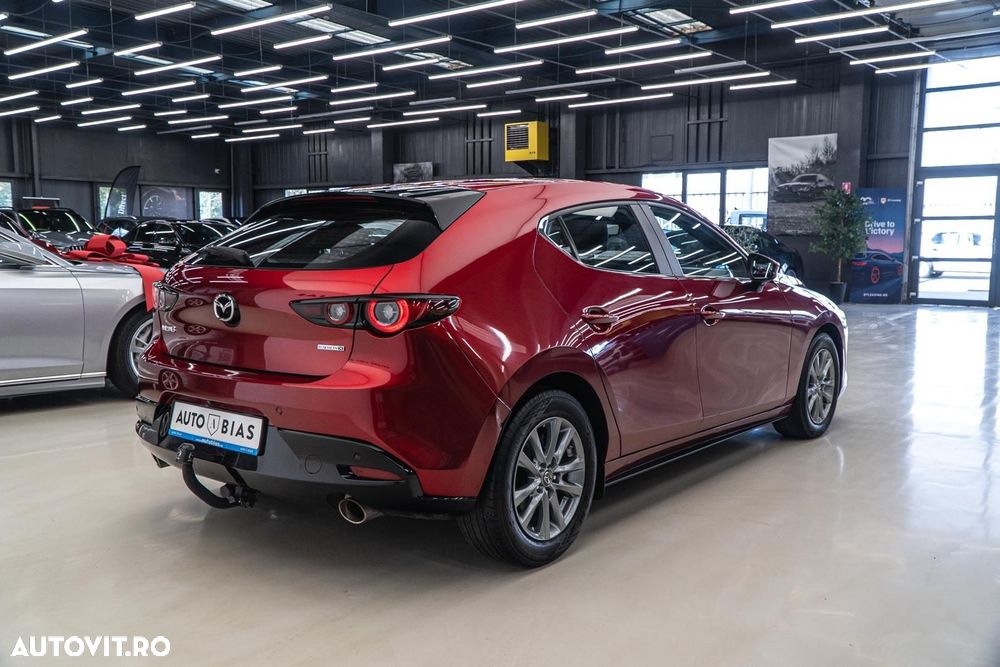 Mazda 3 e-SKYACTIV-X 186 M HYBRID PRIME-LINE - 8
