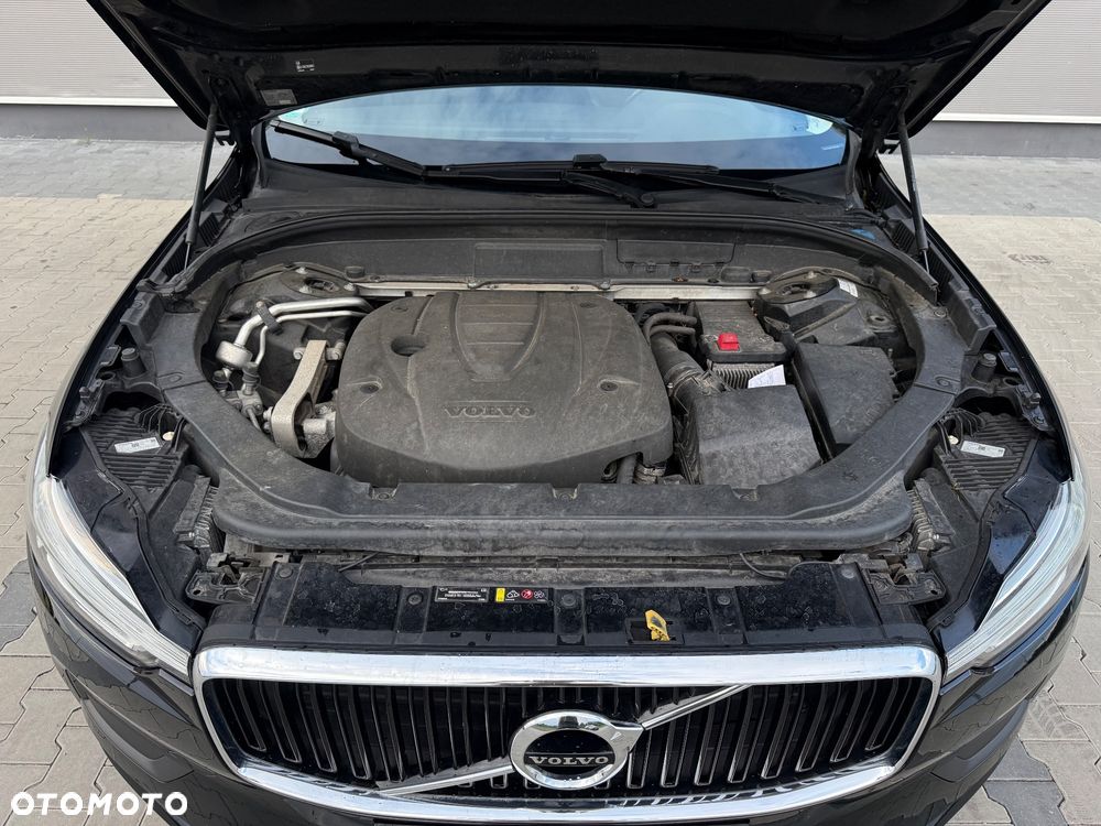 Volvo XC 60 D4 AWD Geartronic Momentum - 8