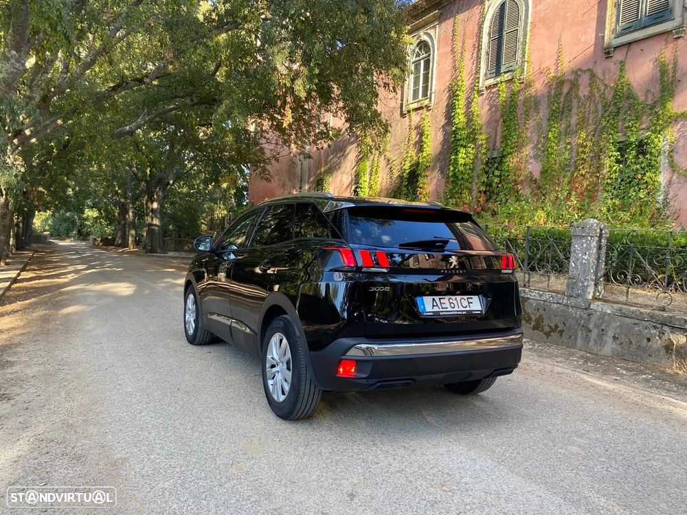 Peugeot 3008 1.5 BlueHDi Style - 32
