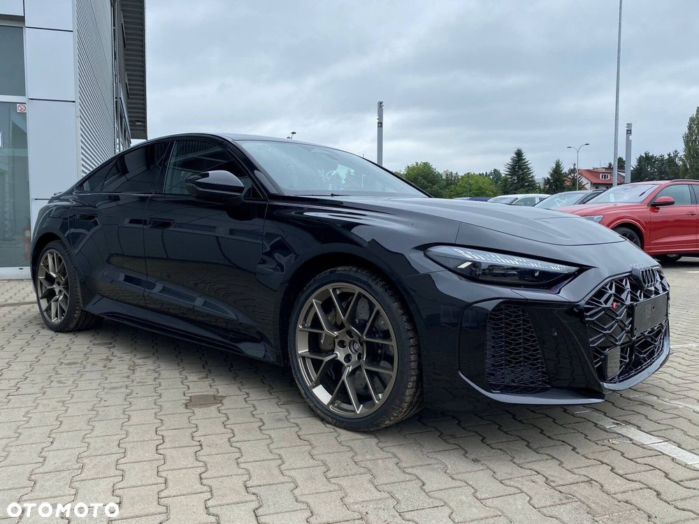 Audi RS5 Limousine - 8