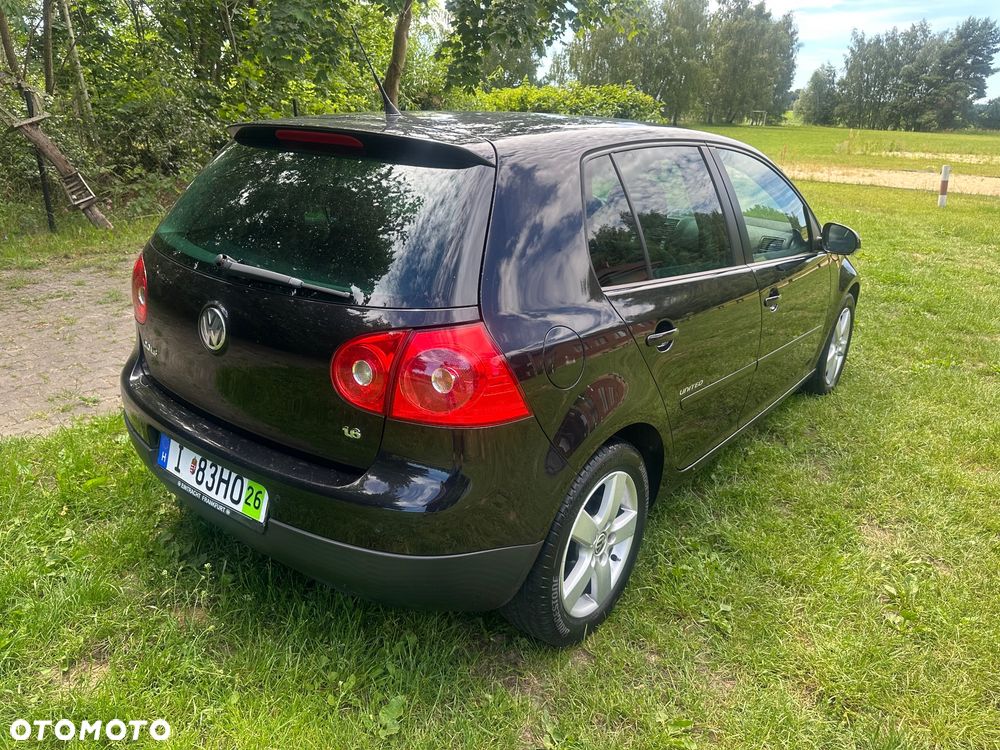 Volkswagen Golf 1.6 United - 2