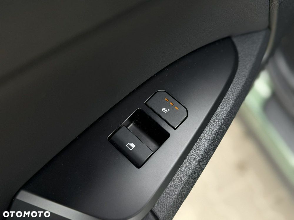 Kia Sportage 1.6 T-GDI HEV Business Line 2WD - 17