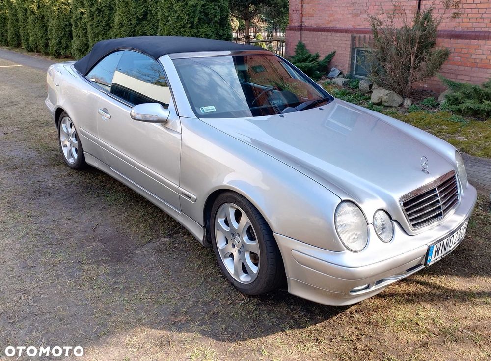 Mercedes-Benz CLK - 1