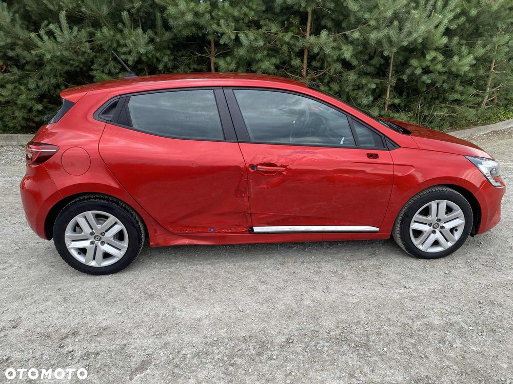 Renault Clio - 6