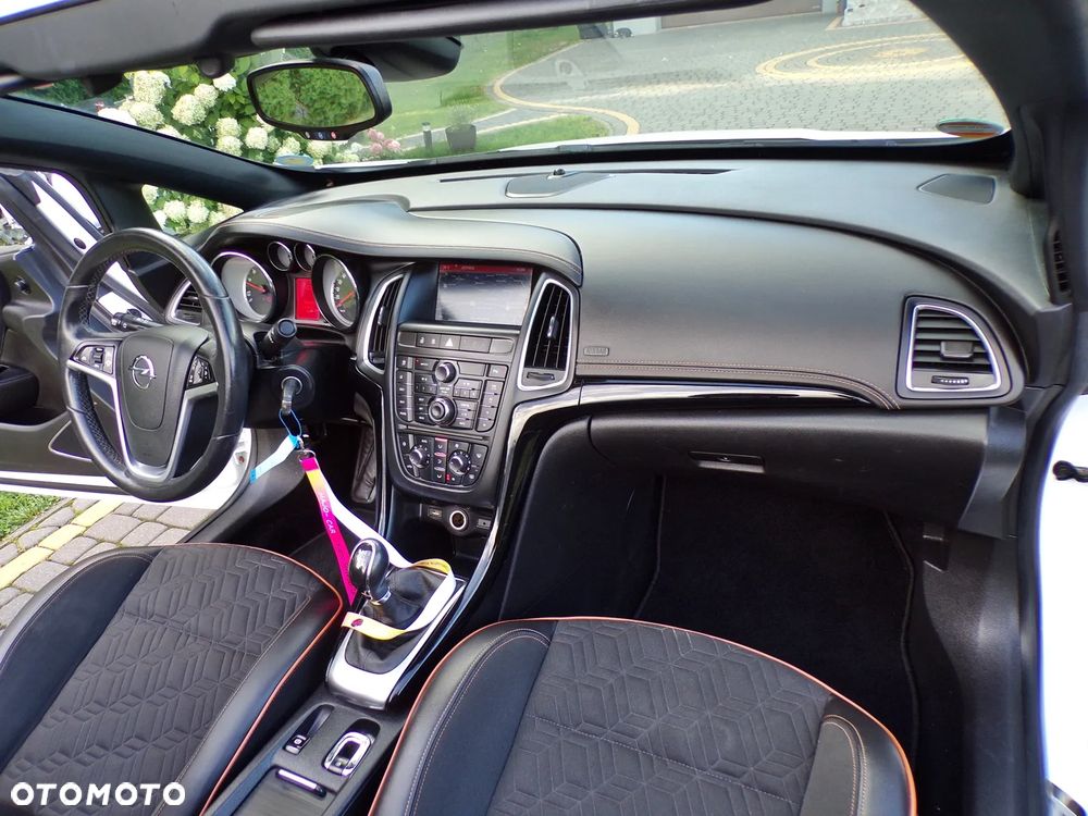 Opel Cascada 1.4 Turbo (ecoFLEX) Start/Stop Edition - 19