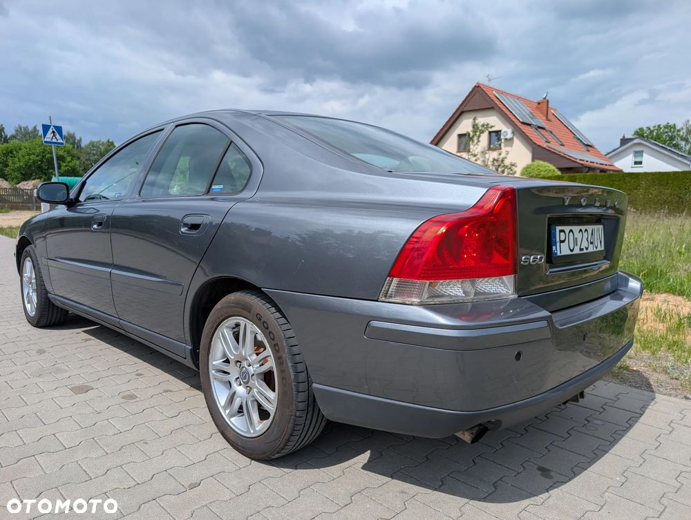 Volvo S60 2.4D Momentum - 13