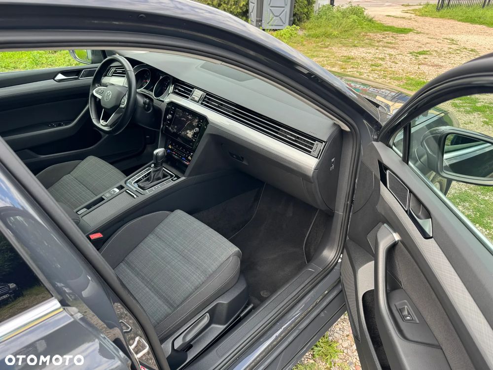 Volkswagen Passat 2.0 TSI Business DSG - 19