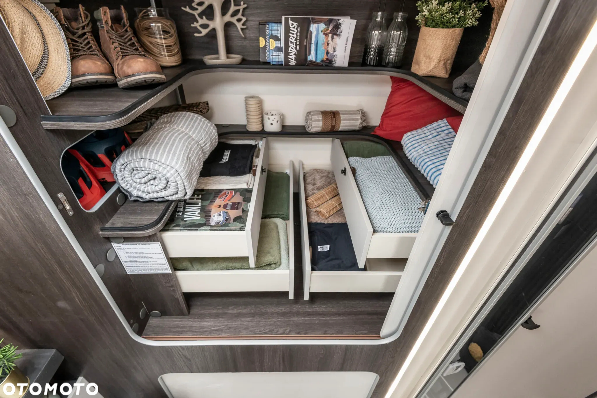 Mobilvetta Kea Kompakt 55 - Długość 6,36m  140 KM automat waga: 2650kg - 9
