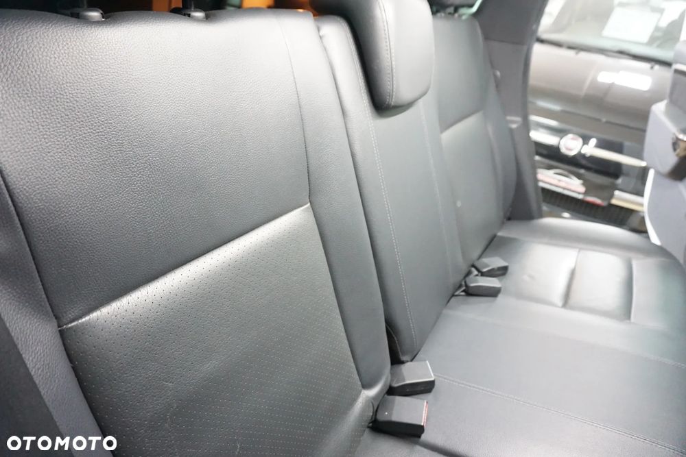 Dacia Duster 1.5 dCi Laureate - 16