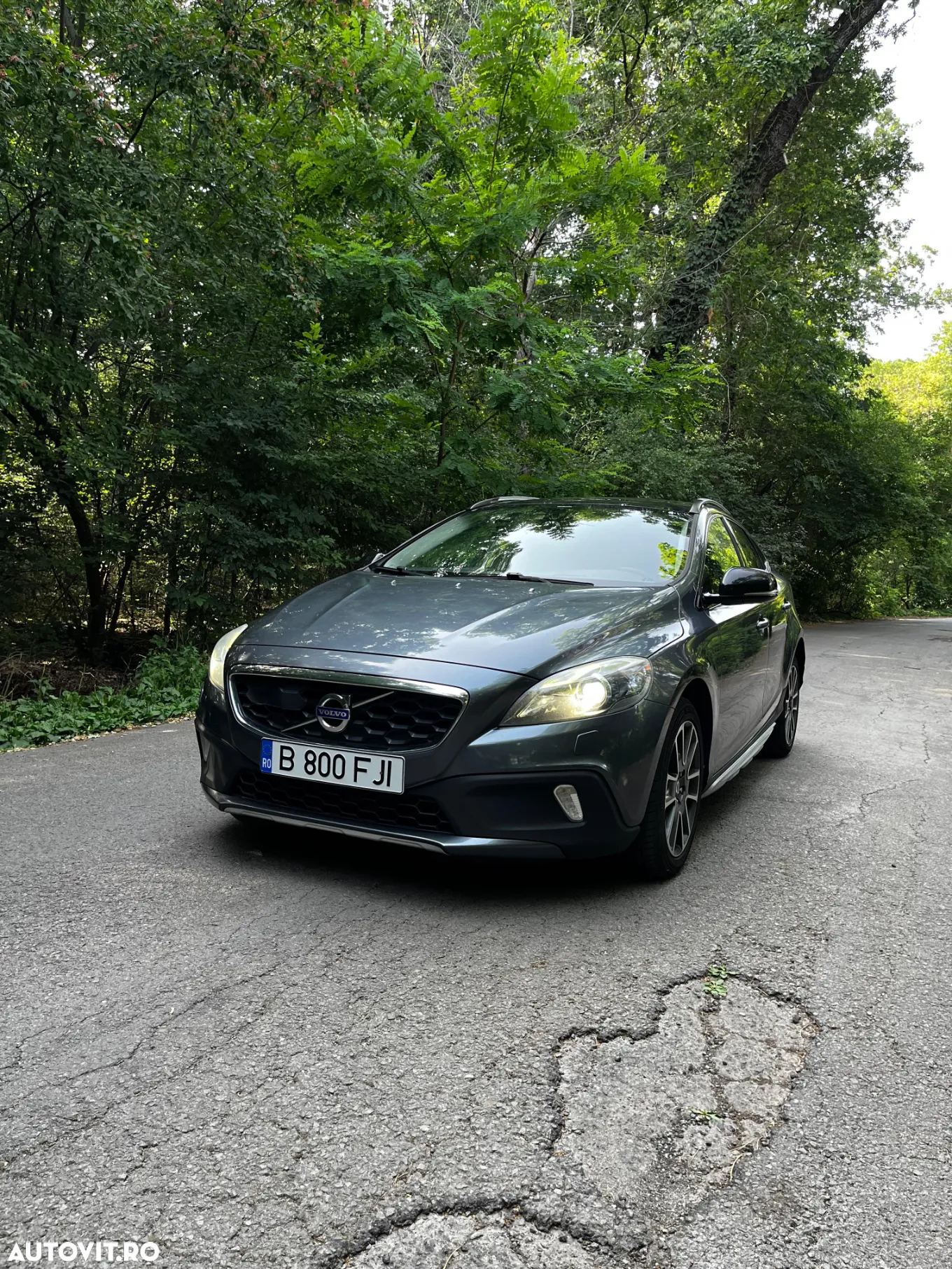 Volvo V40 Cross Country T5 AWD Geartronic Momentum - 36