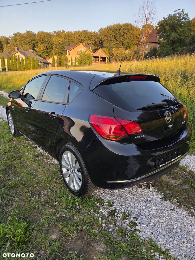 Opel Astra - 5