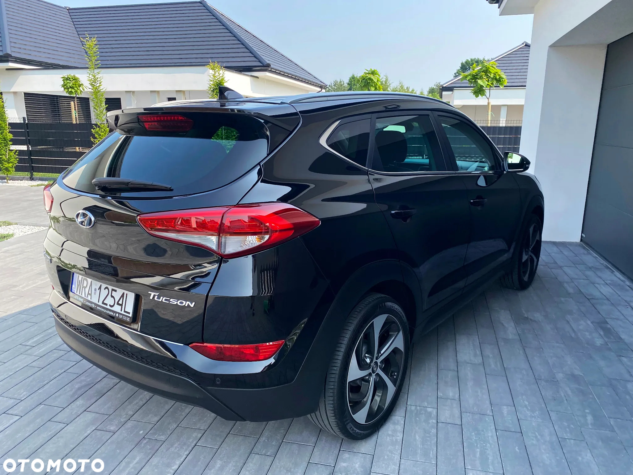 Hyundai Tucson blue 1.7 CRDi 2WD Passion Plus - 22