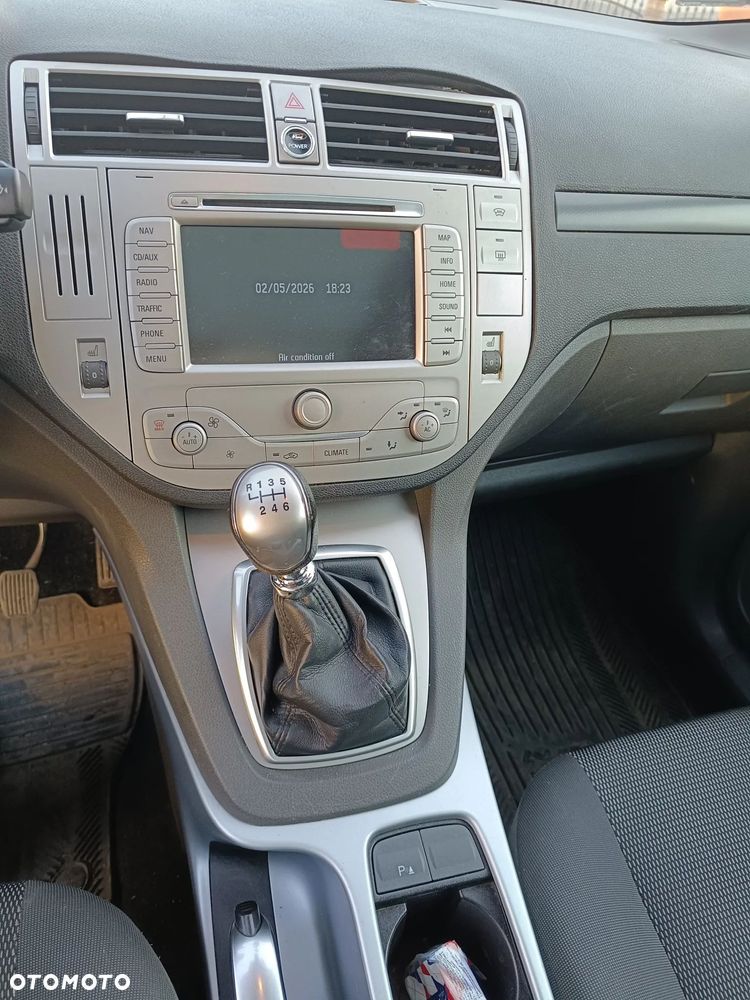 Ford Kuga 2.0 TDCi 4x4 Champions Edition - 9