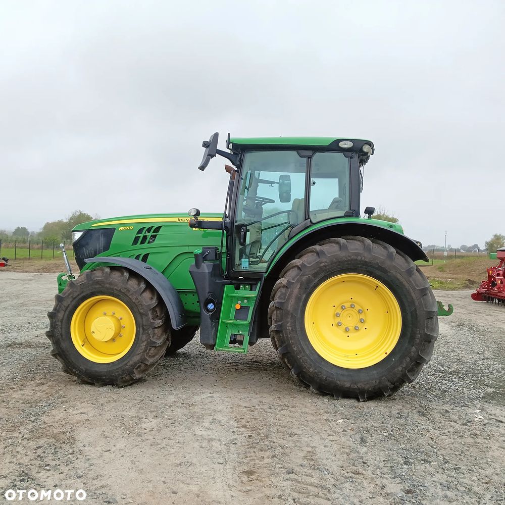 John Deere 6155R - 6