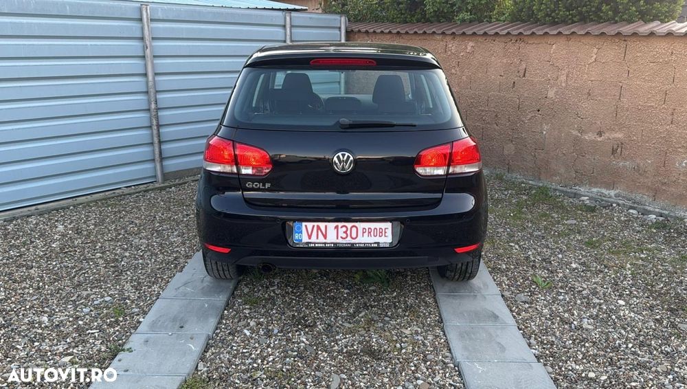Volkswagen Golf 1.6 TDI DPF BlueMotion Technology Comfortline - 5