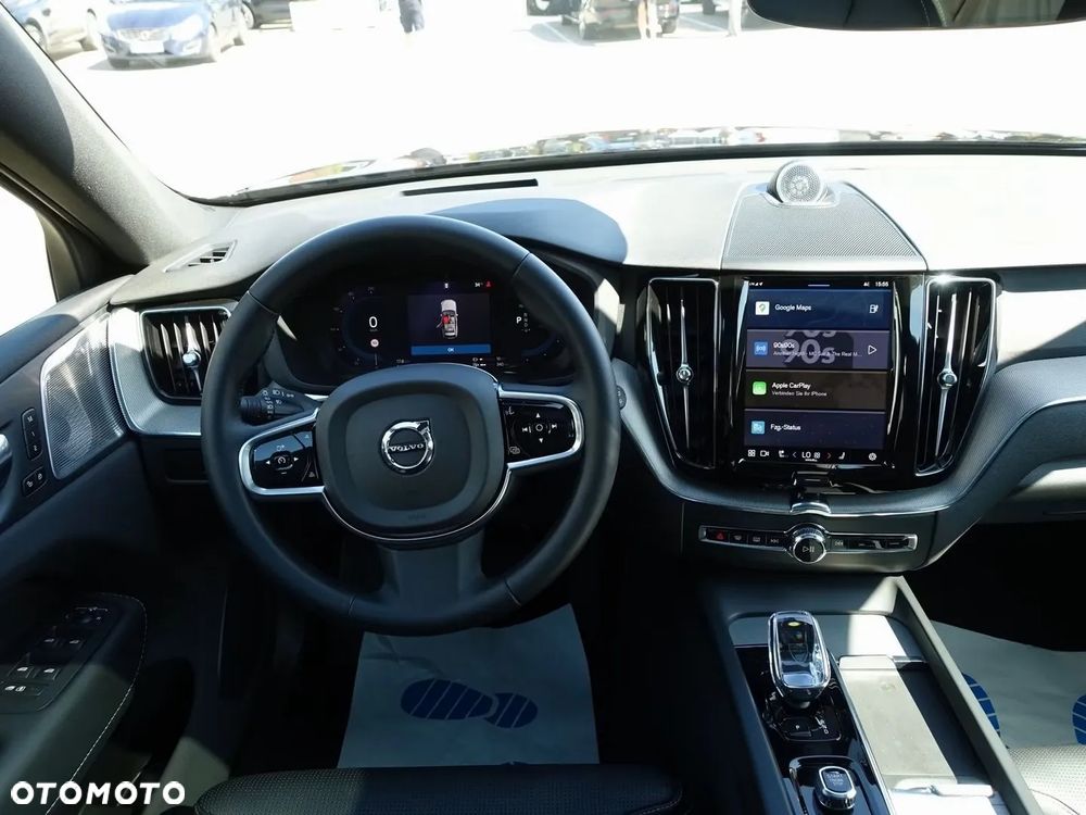 Volvo XC 60 T8 AWD Ultra Black Edition - 20