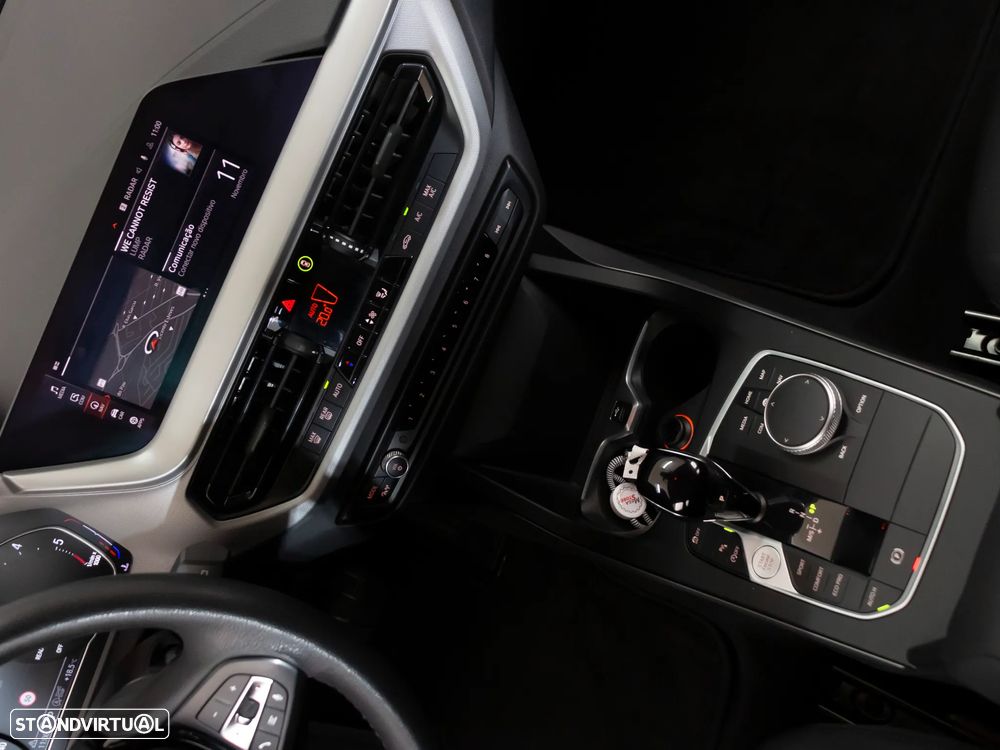 BMW 116 d Corporate Edition Auto - 27