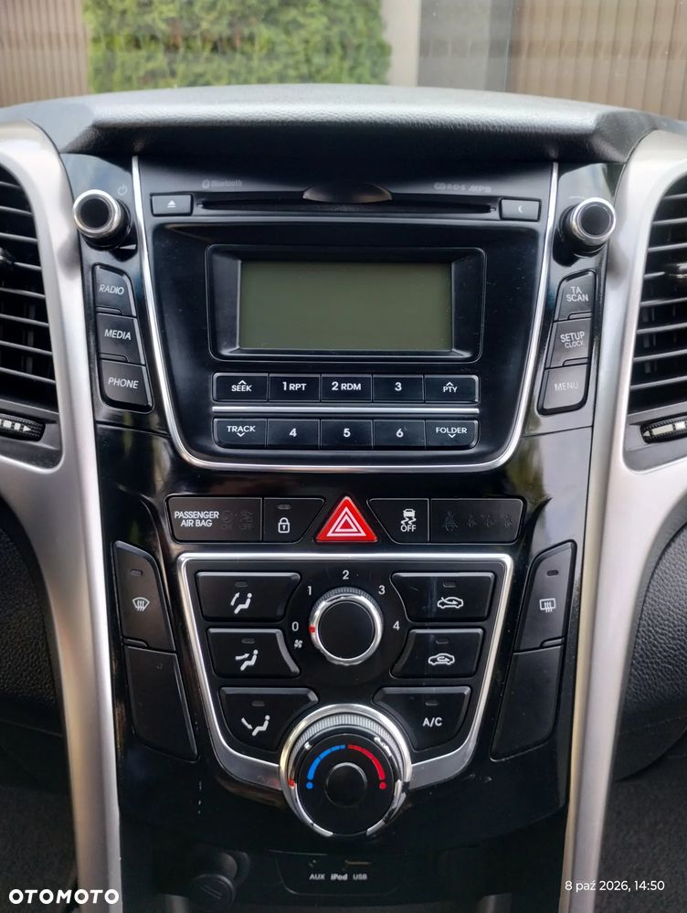 Hyundai i30 - 24