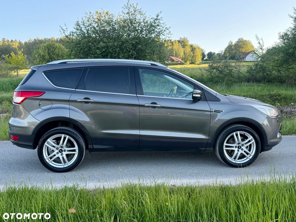 Ford Kuga 2.0 TDCi 2x4 Champions Edition - 3