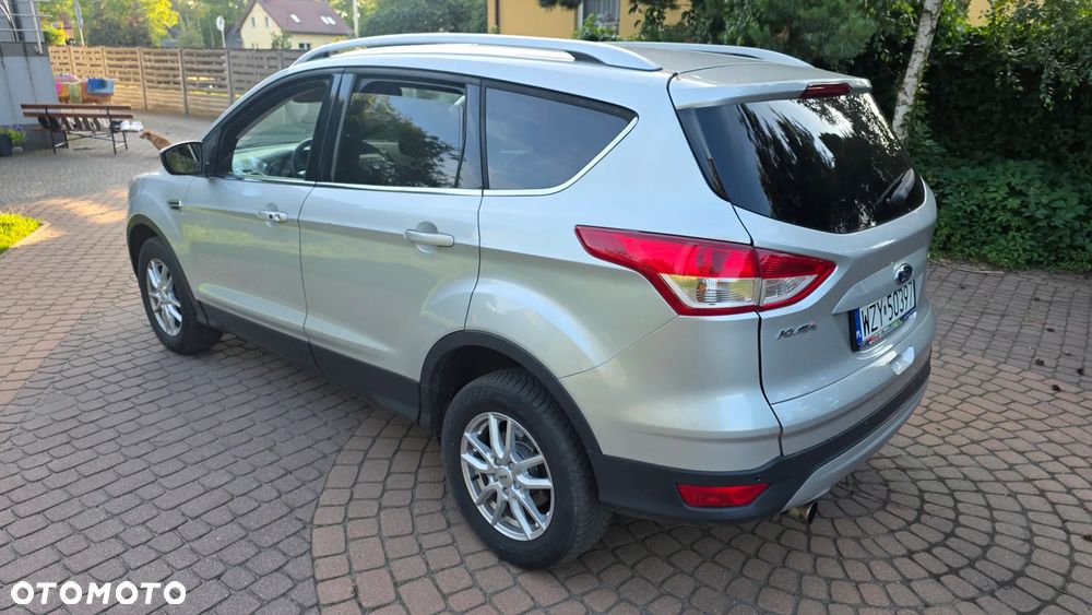 Ford Kuga 1.6 EcoBoost 4x4 Titanium - 22