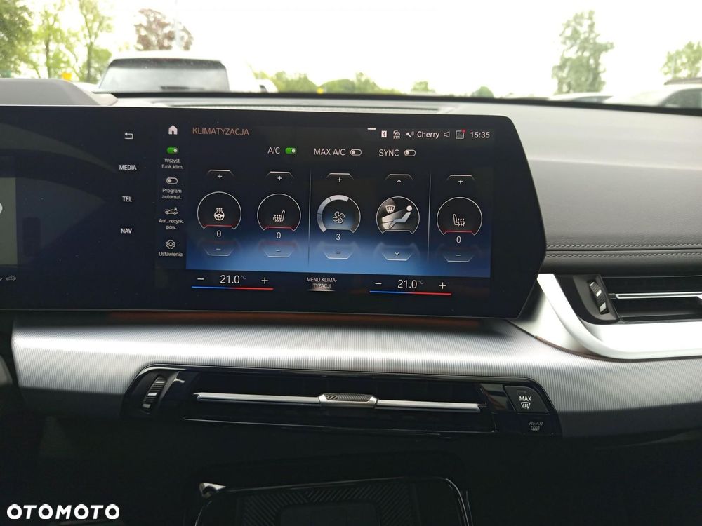 BMW X1 - 18