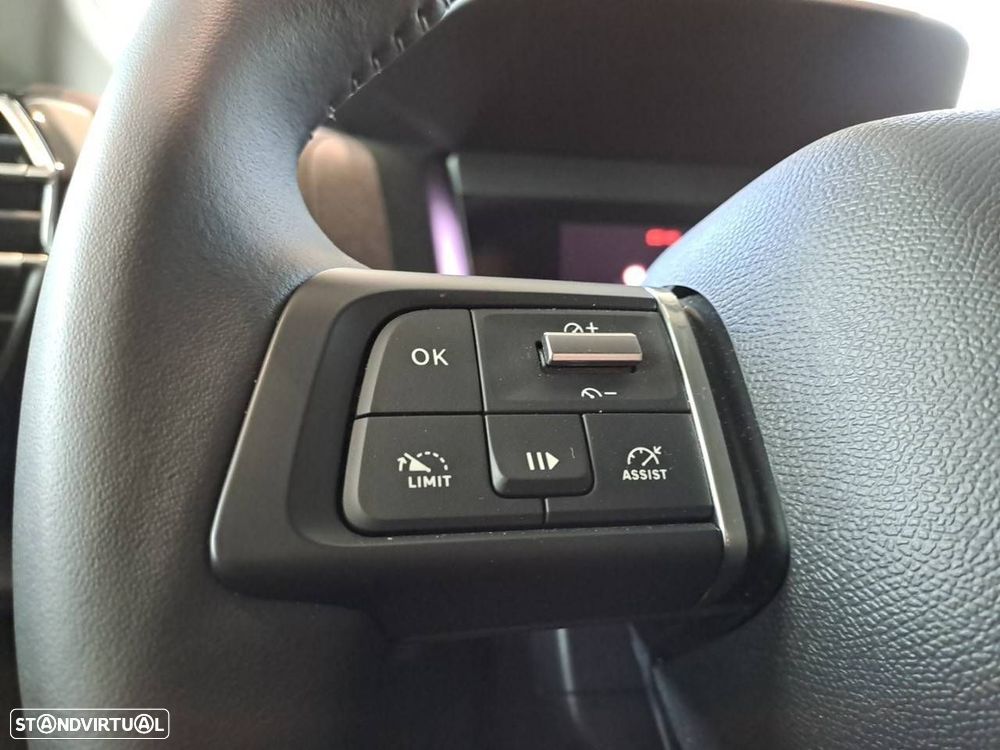 Citroën C4 1.2 PureTech Plus - 15
