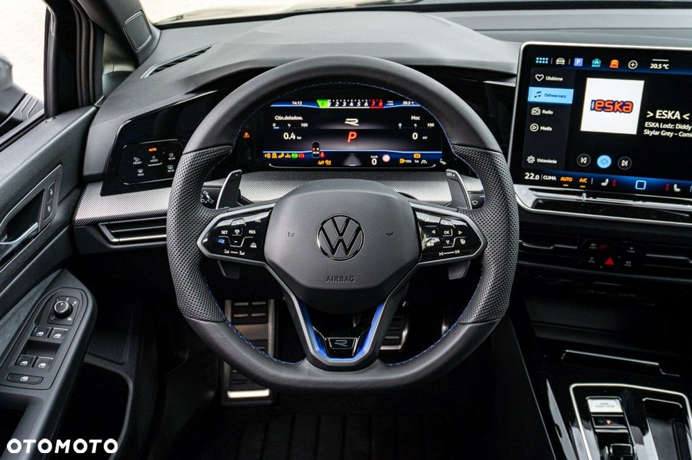 Volkswagen Golf - 24