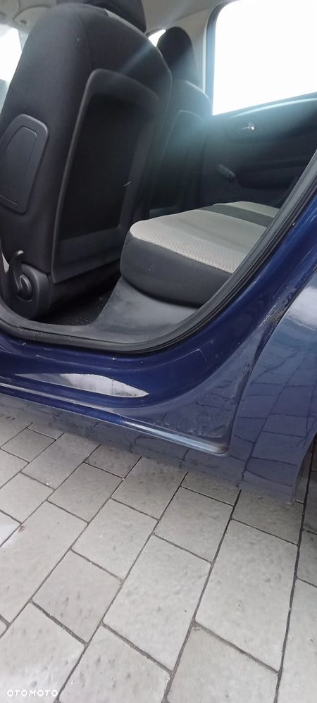 Citroën C4 1.6 16V SX - 18