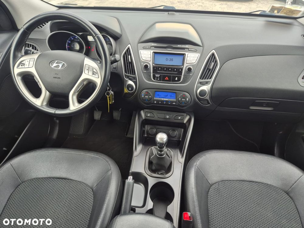 Hyundai ix35 1.6 2WD blue Style - 13