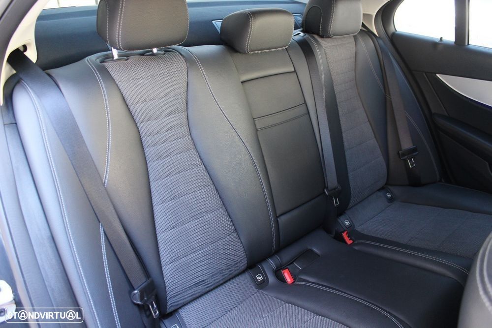 Mercedes-Benz E 220 d Avantgarde - 21