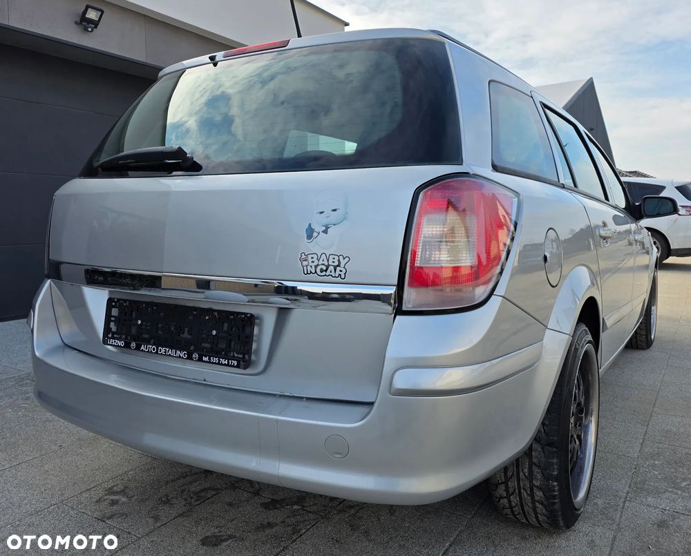 Opel Astra 1.7 CDTI DPF NAVI - 6