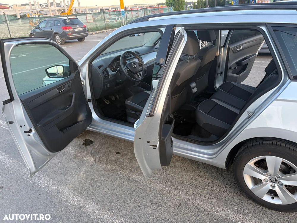 Skoda Fabia 1.0 TSI Ambition - 7