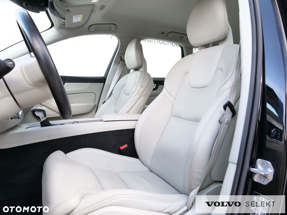 Volvo XC 60 - 13
