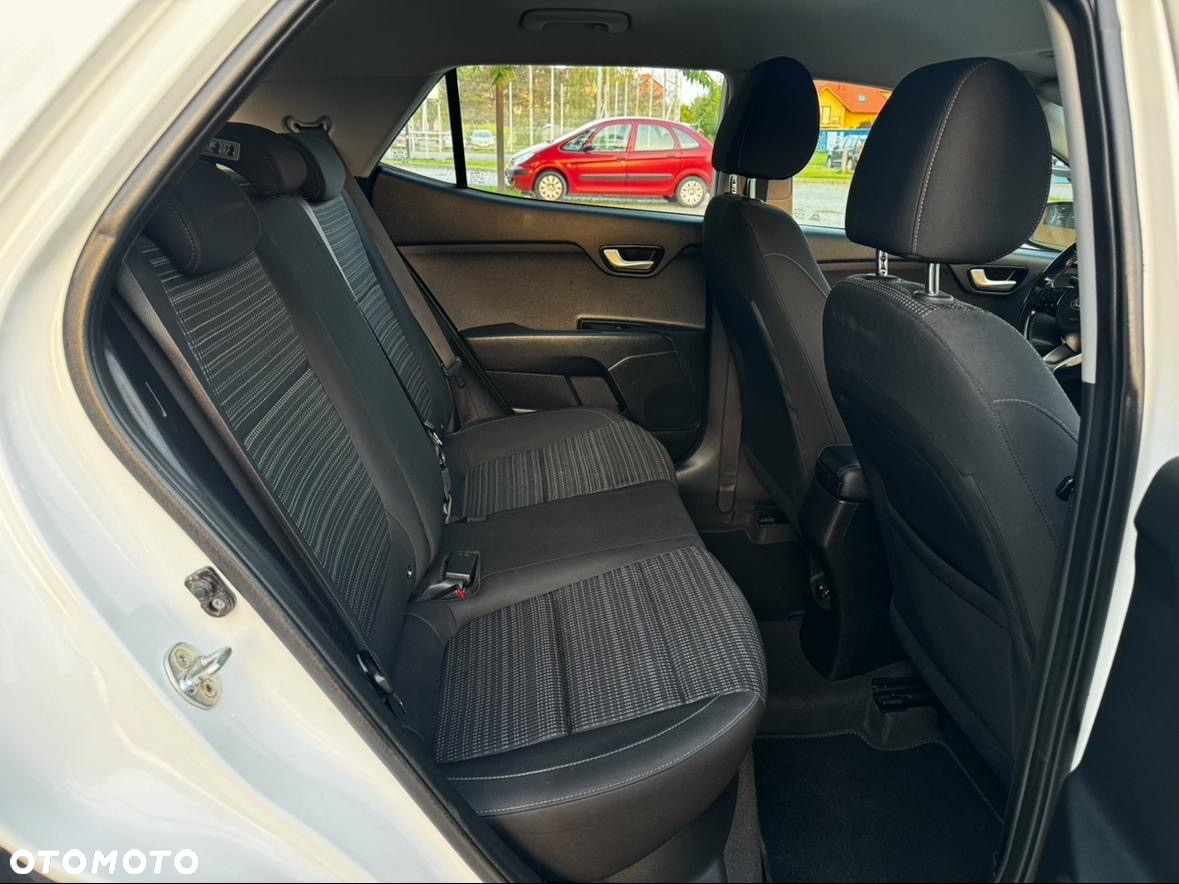 Kia Stonic 1.6 CRDi Vision - 10