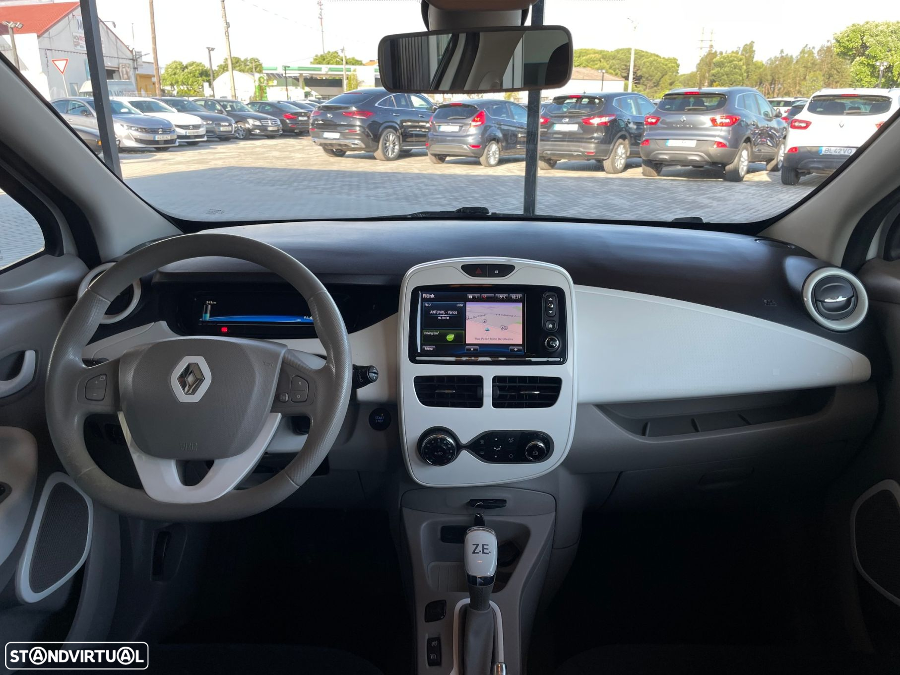 Renault Zoe (c/ Bateria) Life 40 Q90 - 19