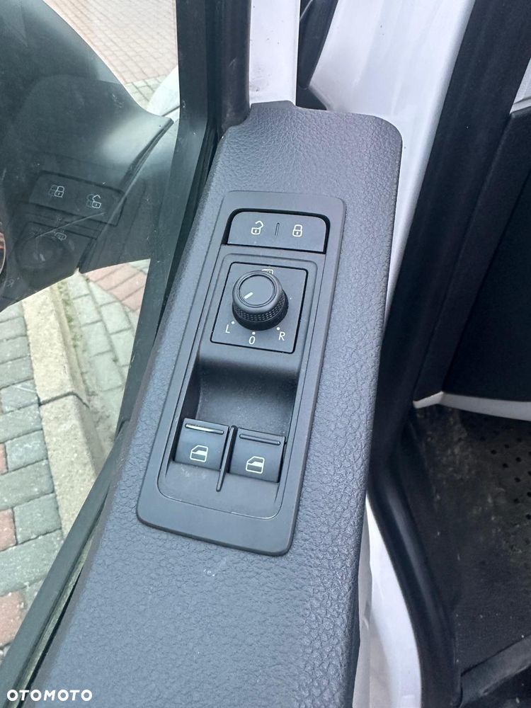 Volkswagen T6 TRANSPORTER - 17