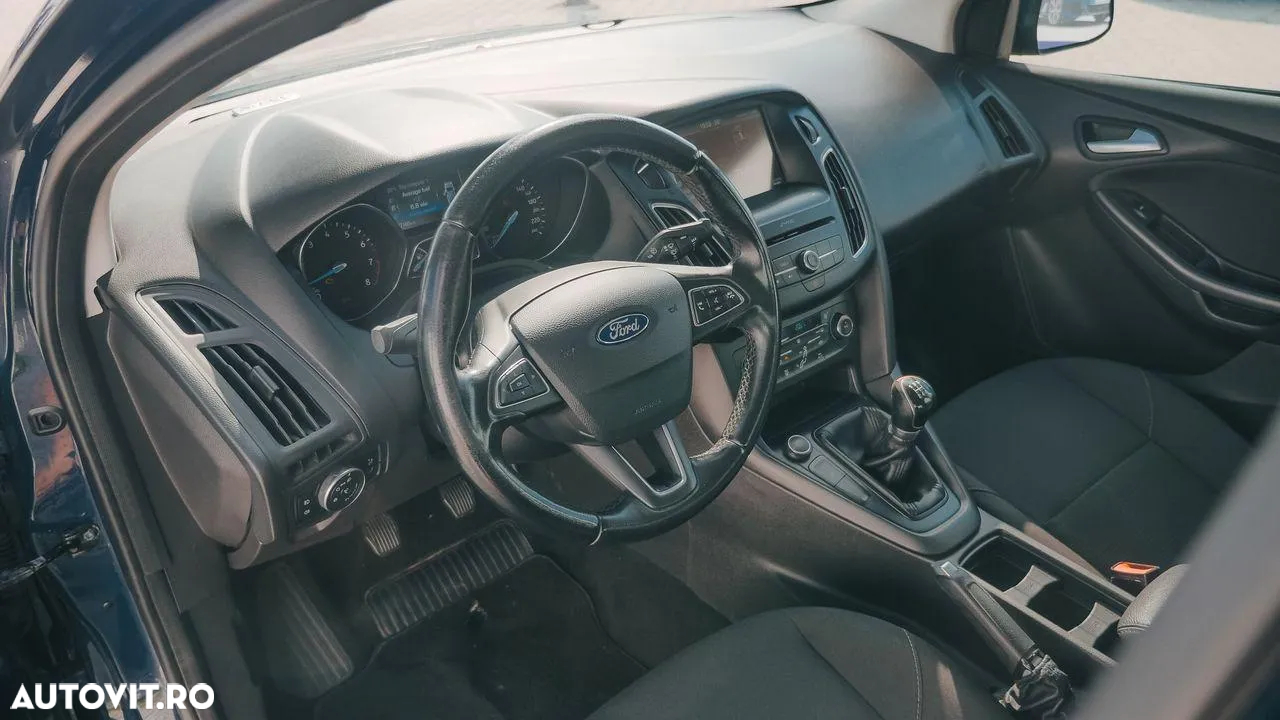 Ford Focus 1.0 EcoBoost Trend - 4